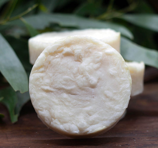 Australian handmade shave soap puck. Bergamot, Patchouli and Cedarwood scent. 